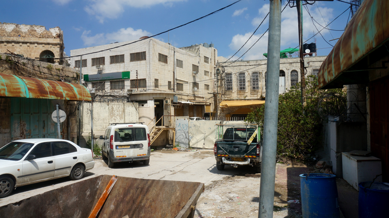 חסימות בשוק הסיטונאי המושבת