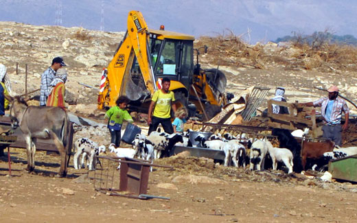 Demolition of homes in the village of al-Hadidiya, Jordan Valley. Photo: 'Atef Abu a-Rub, B'Tselem, 21 June '11.<br />