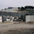 <p>[3531] 1  A section of the Separation Barrier in Abu Dis. The wall winds around a hill on which a settlement is planned.</p><p>Photo credit: Lin Chalozin Dovrat</p>