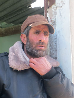 Salman Abu Khusah. Photo by Muhammad Sabah, B’Tselem, 29 March 2016.