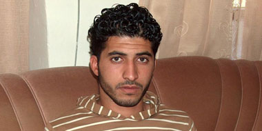 Fadi Darab&rsquo;i. Photo: Musa Abu Hashhash, B'Tselem, 13 April 2008.