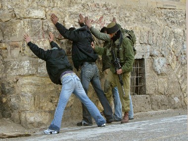 http://www.btselem.org/sites/default/files2/photos/060117_hebron_gil-cohen-magen8644.jpg