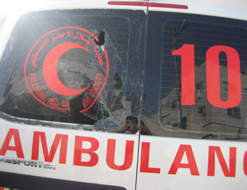 The broken window of the ambulance. Photo: Musa Abu Hashhash, 12 April ’09.