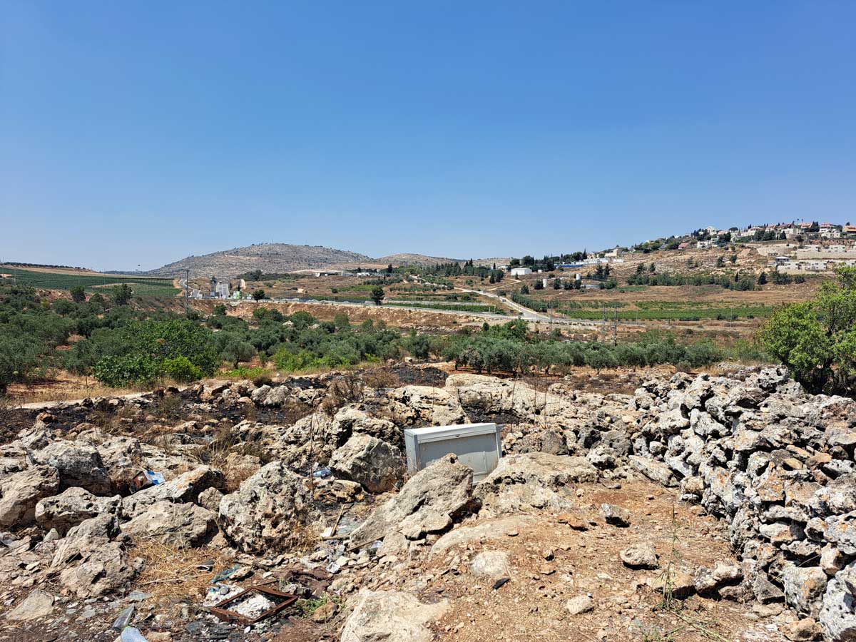 Scene of Omar Jbarah's killing. Photo by Iyad Haddad, Be'Tselem