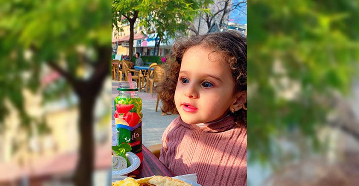 الطفلة ليلى الخطيب. صورة قدّمتها العائلة مشكورة  