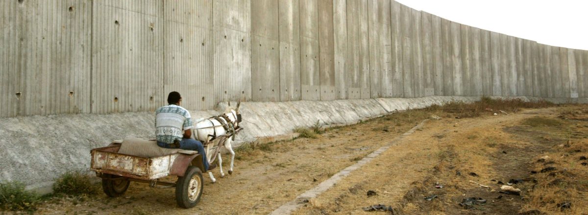 A portion of the Separation Wall by Qalqiliya. Photo: Reinhard Krause, Reuters, 7 July 2003