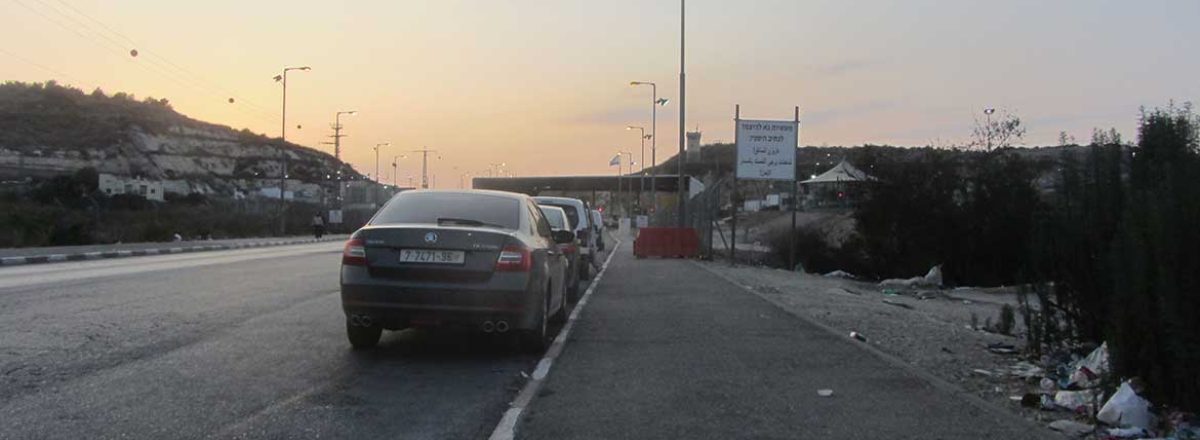 The road leading to the al-Kafriyat checkpoint from the direction of Tulkarm. Photo by Abdulkarim Sadi, B'Tselem, 22 Oct. 2019