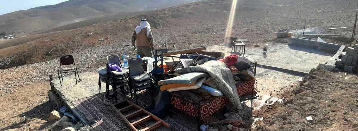 Contents of house after demolitions in al-Muntar. Photo by 'Amer 'Aruri, B'Tselem, 11 Nov. 2019