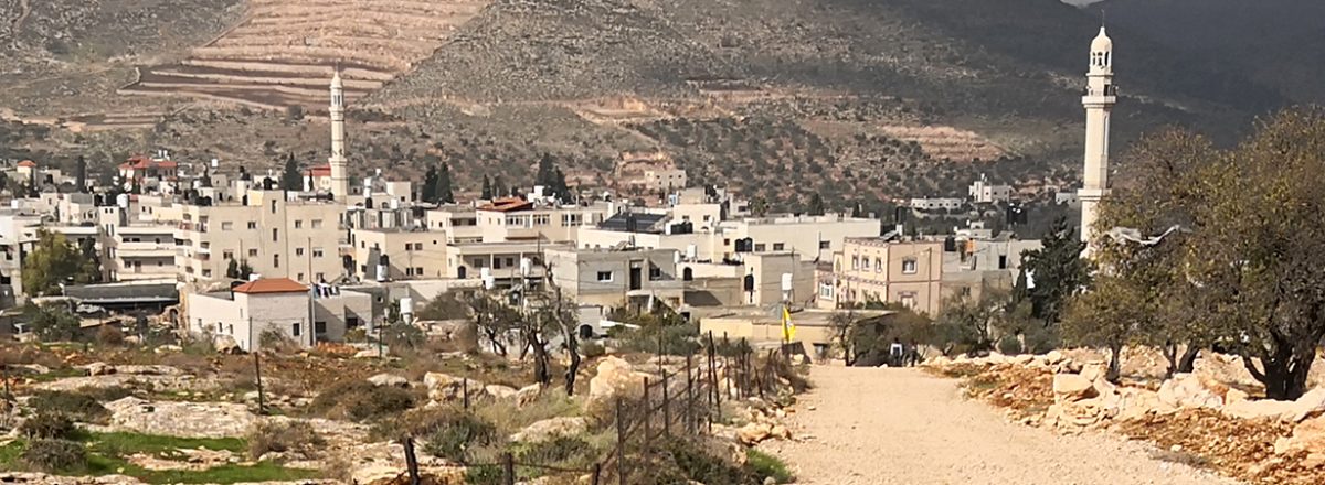 The dirt road ‘Ali Abu ‘Alia crossed when he was shot. Photo by Iyad Hadad, B’Tselem, 6 Dec. 2020