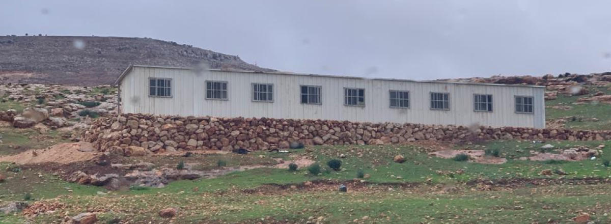 מבנה בית הספר בעין סאמיה. צילום: עבדאללה אבו רחמה. 