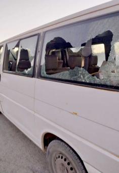 הנזקים שהסבו המתנחלים למכוניתו של אחמד חנני. התמונה באדיבות העד 