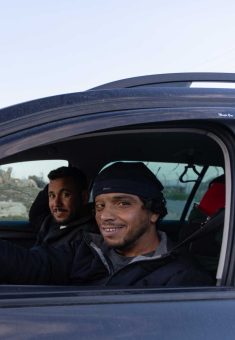 عودة الهذالين. تصوير: عمري عران ـ فاردي، أكتيفستيلز