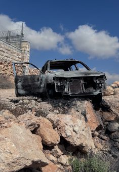 A.A.’s burned car, where he was forced to abandon it. Photo: Salma a-Deb’i, B’Tselem