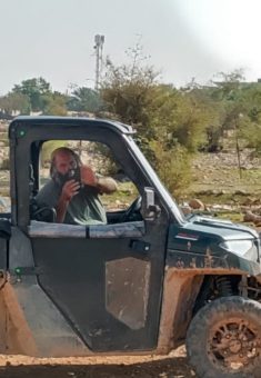 "ليبي" قرب منازل العائلة في 15.12.25. من فيديو توثيقيّ قدمته العائلة مشكورة