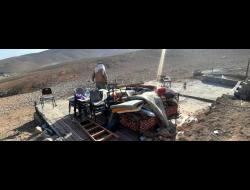 תכולת בית לאחר ההריסות באל-מונתר. צילום: עאמר עארורי, בצלם, 11.11.19