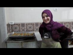 ח'ולוד זקות במטבח שלה