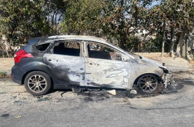 Cars set on fire by settlers. Photos courtesy of local residents 