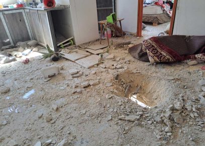 The destruction on the second floor, and the location where the missile went through the floor toward the ground floor, Tulkarm R.C. Photo: Abdulkarim Sadi, B’Tselem