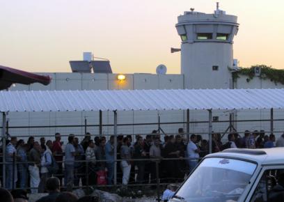 Eyal Checkpoint. Photo: ‘Abd al-Karim Sa’adi, B&#039;Tselem, 2 June 2013