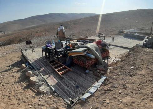 Contents of house after demolitions in al-Muntar. Photo by 'Amer 'Aruri, B'Tselem, 11 Nov. 2019