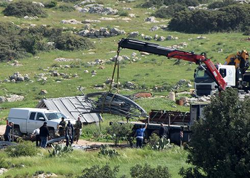 ההחרמה הבוקר באיבזיק. צילום: עארף דראר'מה, בצלם, 26.3.20