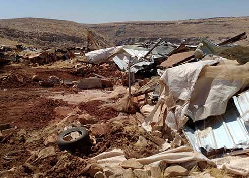 The demolition at Wadi a-Siq. Photo: Iyad Hadad, B’Tselem, 25 August 2020