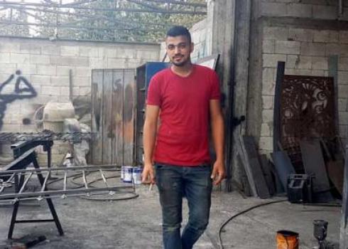 منتصر النجّار في محددة العائلة. صورة قدّمها الشاهد مشكوراً.
