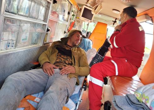 ‘Ali Sbeih in the Red Crescent ambulance. Photo by ‘Aref Daraghmeh, B’Tselem, 16 Feb. 2022 