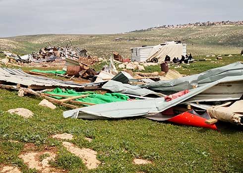 أنقاض المباني المهدّمة في تجمع شرق الطيبة (بدو المعرجات). تصوير: إياد حداد، بتسيلم، 21.3.22.