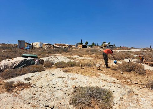The dismantling of Ras a-Tin community. Photo by Iyad Hadad, B'Tselem, 18 July 2022