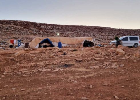 אוהל שטרם פורק