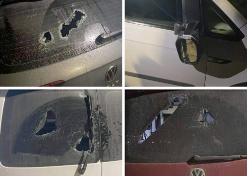 بعض الضرار التي ألحقها المستوطنون بالسيارات. الصورة قدمها السكان مشكورين