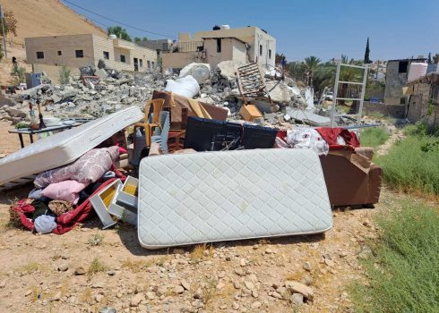 أنقاض منزل العائلة في عين الديوك التحتا. تصوير: عارف دراغمة، بتسيلم 