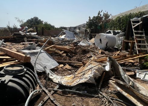 أنقاض بيت النقاهة في عين الديوك التحتا. تصوير: عارف دراغمة، بتسيلم