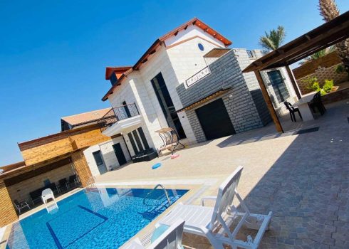 The vacation home before its demolition. Photo: 'Aref Daraghmeh, B'Tselem