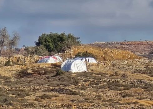 מאחז הרועים שהוקם על  אדמות העיירה סילוואד. צילום באדיבות התושבים