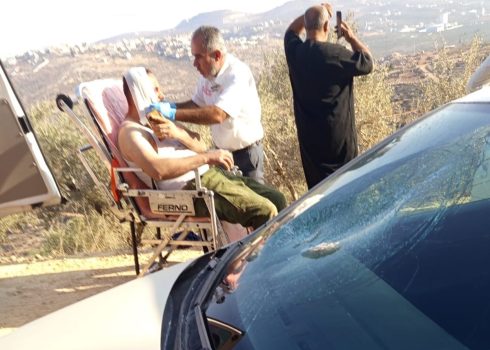 إخلاء ساري أبو زينة إلى المستشفى. صورة قدّمتها العائلة مشكورة