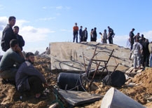 Ruins of Wa'el a-Samuni's house, in Gaza City. Photo: Muhammad Sabah, B'Tselem, 18 Jan. '09.