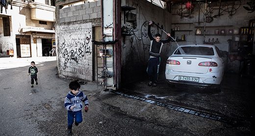 Nablus car wash. January 2017. The people pictured have no connection to the testimony. Photo: Gianluca Cecere Nablus car wash. January 2017. The people pictured have no connection to the testimony. Photo: Gianluca Cecere
